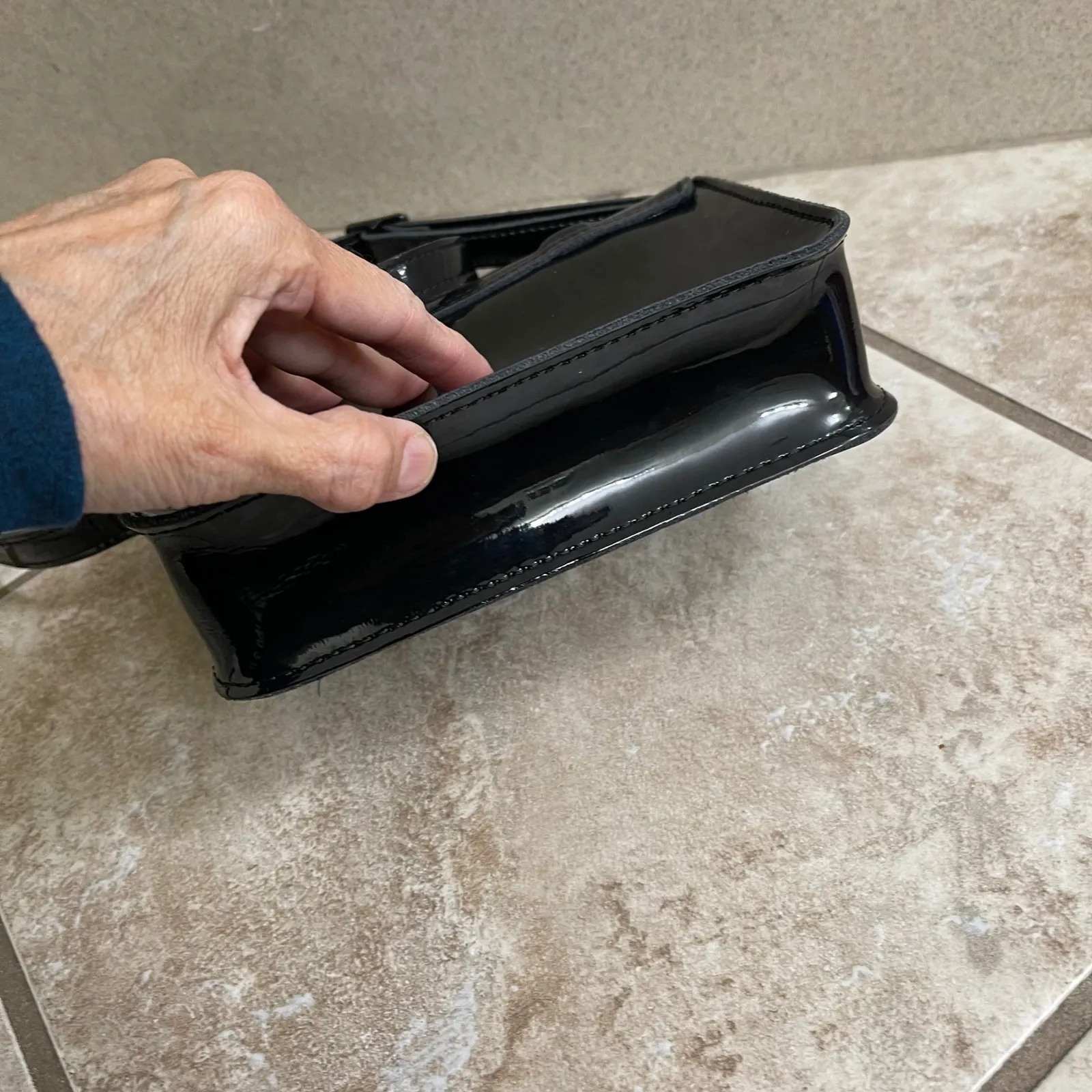 Dr Martens 7 inch Black Patent Leather Satchel Crossbody Bag EUC purse travel - Image 11