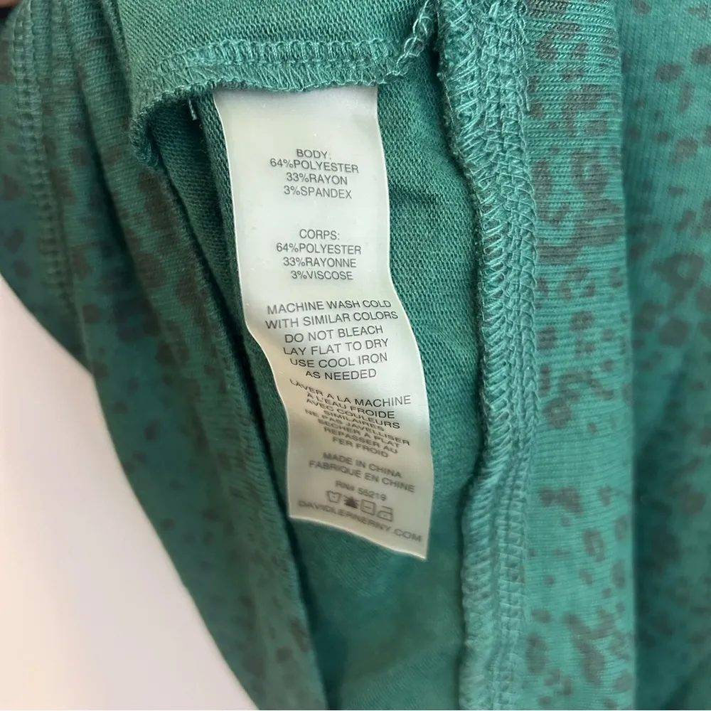 NWT David Lerner/Evereve Green Leopard Print Pullover V-neck Knit Blouse Small - Image 9