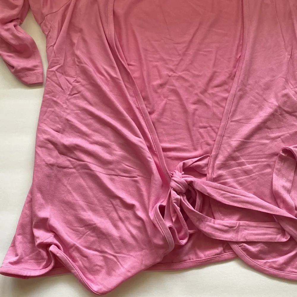 Ruby Ribbon pink wrap yoga top, size medium - Image 5
