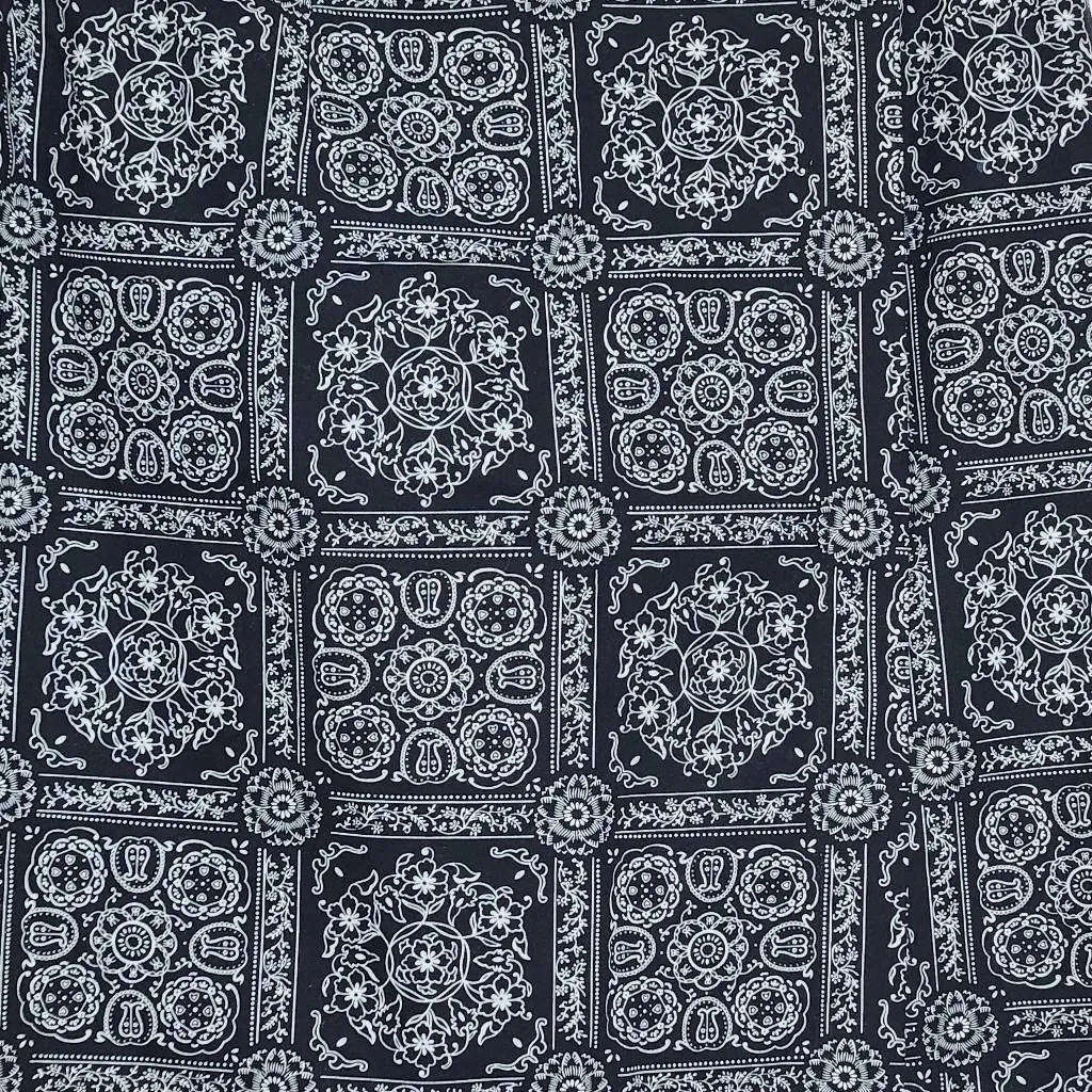 Talbots Black and White Bandana Print Mini Wrap Skirt NWT Size 10 Wrap Skirt - Image 3