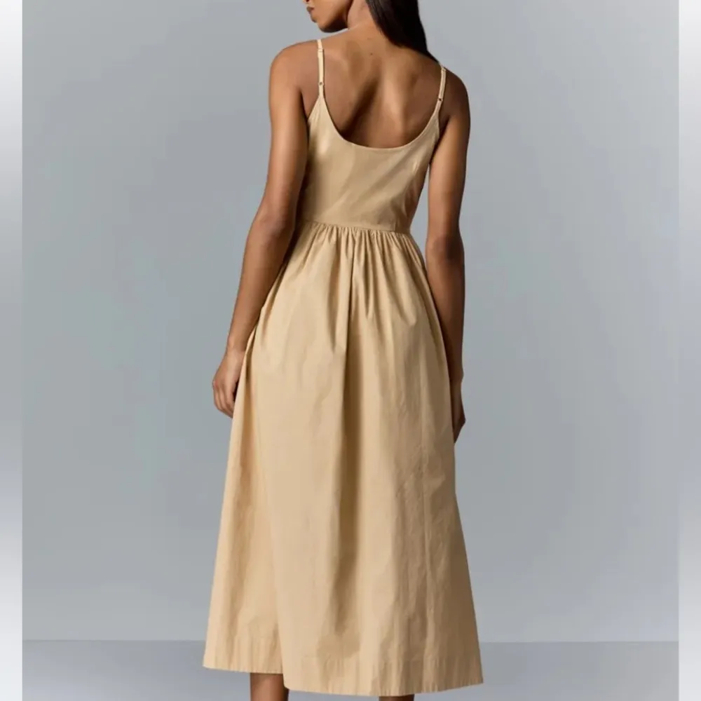 Moon River Sleeveless Square Neck Midi Dress Size Small - Image 2