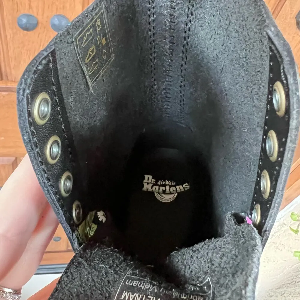 Doc Martens 1460 Pascal Women's‎ Vintage Floral Leather Lace Up Combat Boots - Image 7