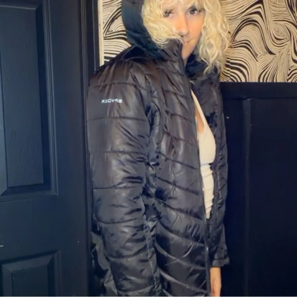 Black Spyder Puffer Coat Jacket Size XL Youth/Small Adult - Image 6