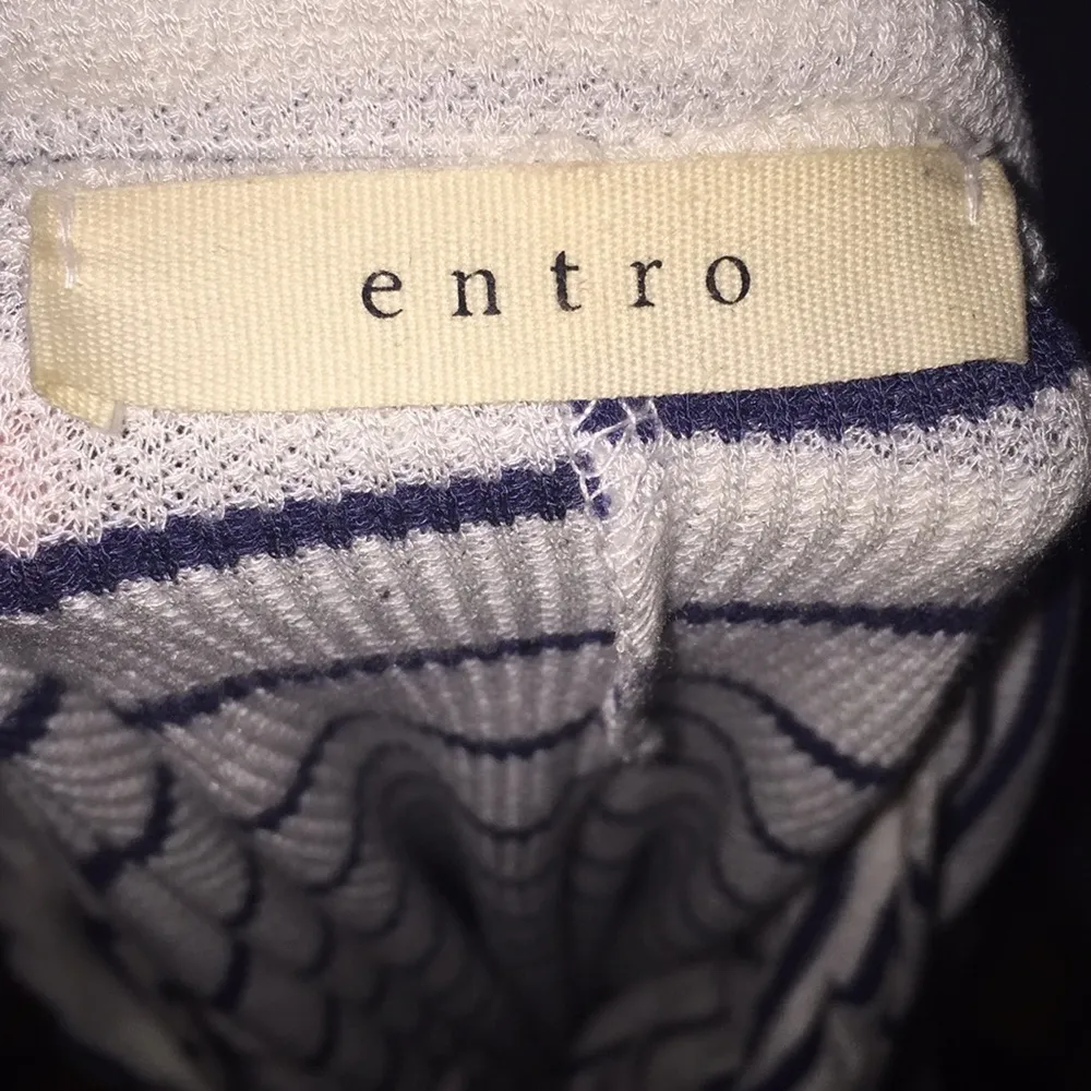 Entro Striped Off The Shoulder 3/4 Sleeve Top - Size Medium - Image 6