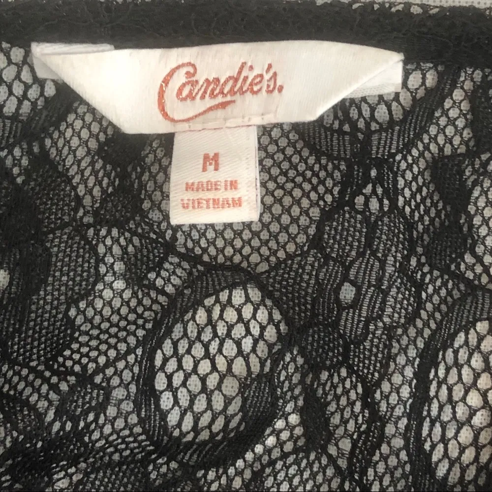 Candie’s || Black floral blouse - Image 5