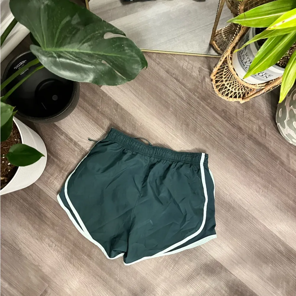 Nike running shorts✨ - Image 4