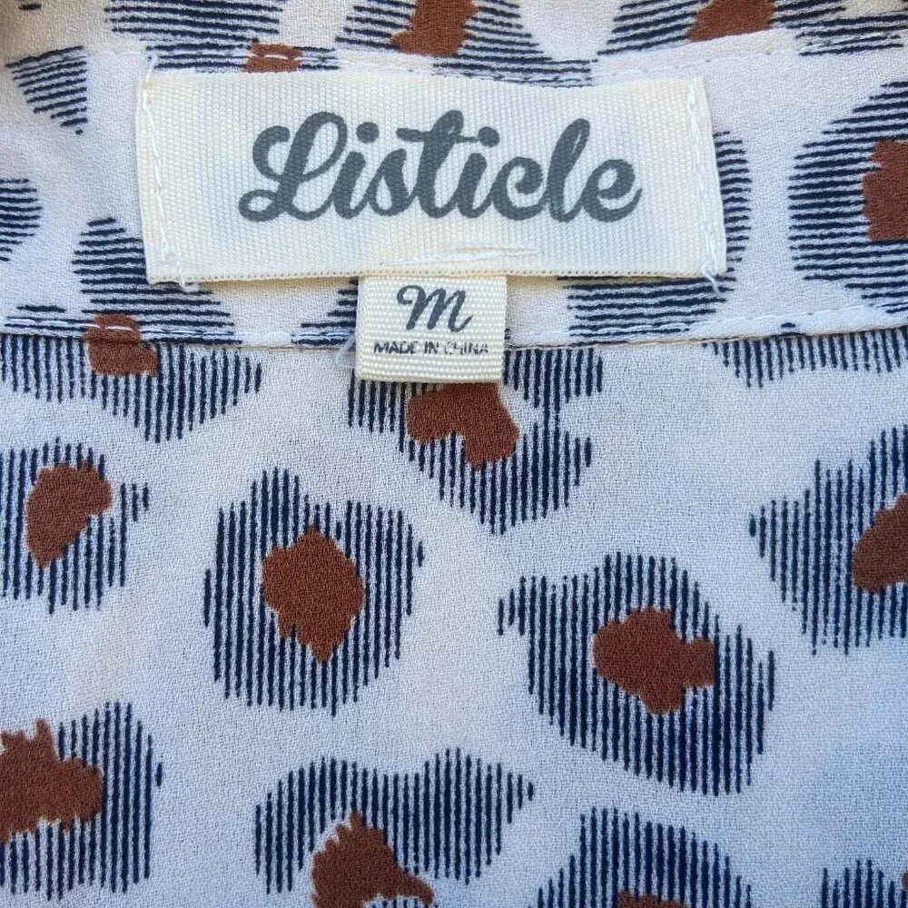 Listicle  Leopard Like Print ButterFly Sleeve Button Down, Medium - Image 3