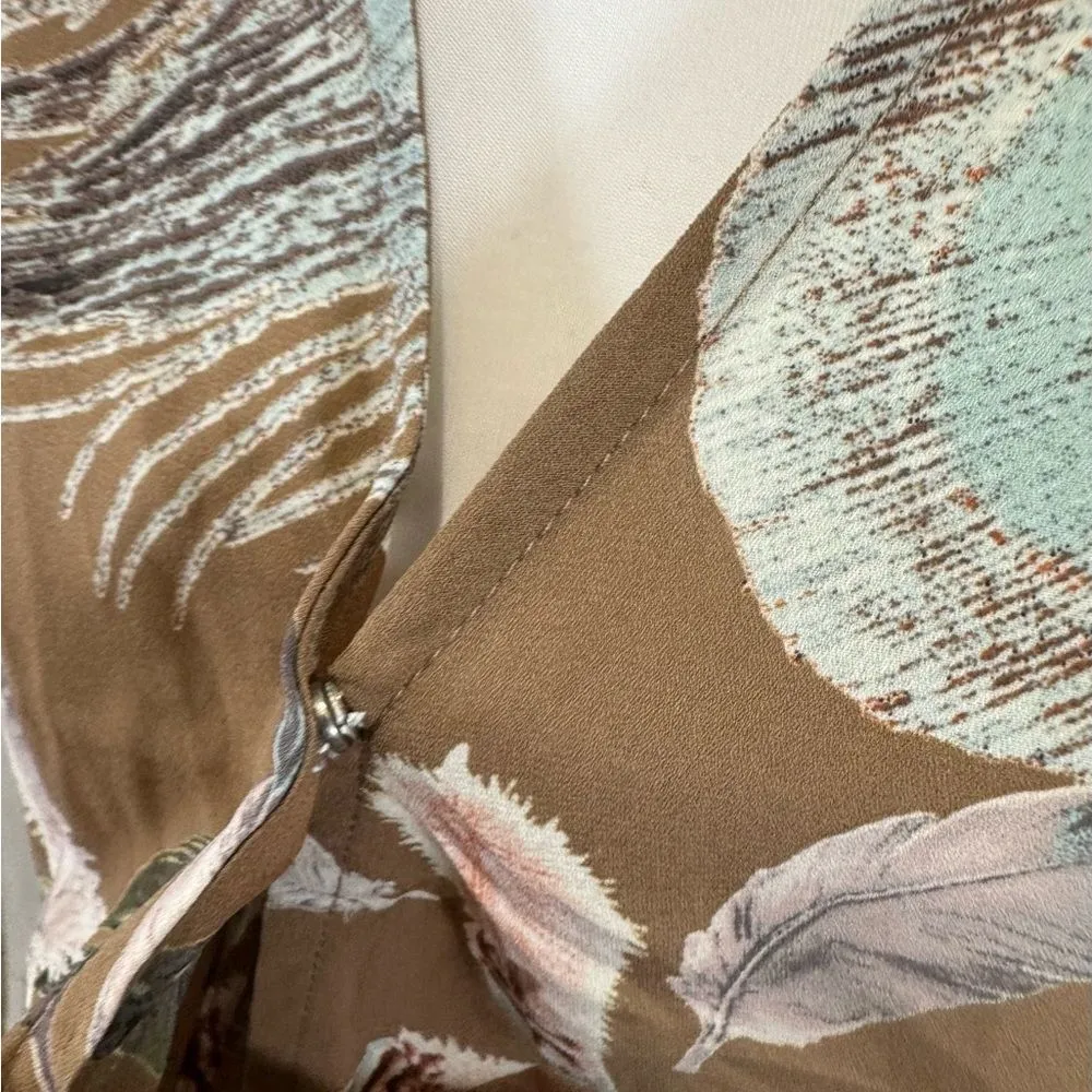 Buddy Love long sleeve mocha feather print faux wrap romper size small NWT - Image 5