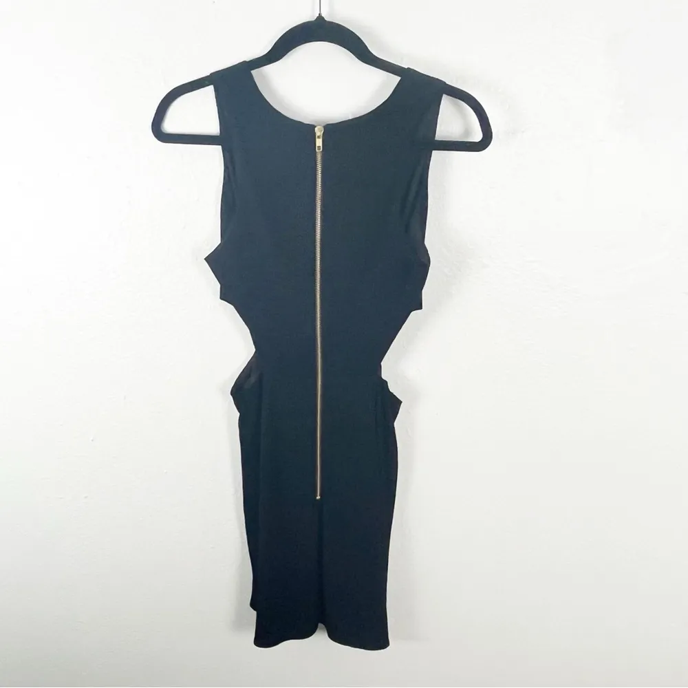 NBD x The Naven Twins Sweet Dreams Black Side Cutouts V-Neck Mini Dress Small - Image 2