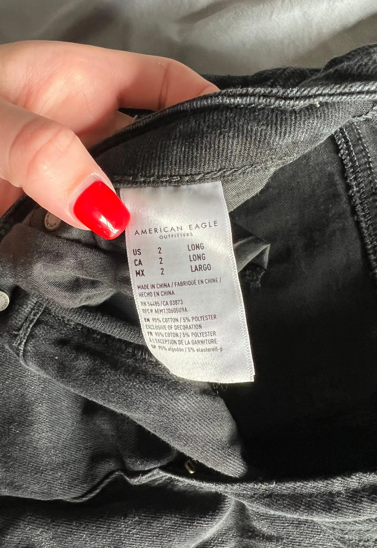 Outfitters Mom Jean - Image 4