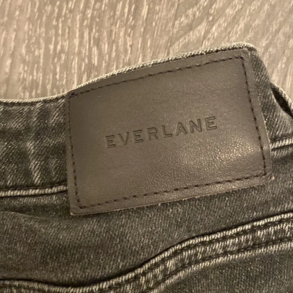 Everlane The Curvy Cheeky Jean - Image 4