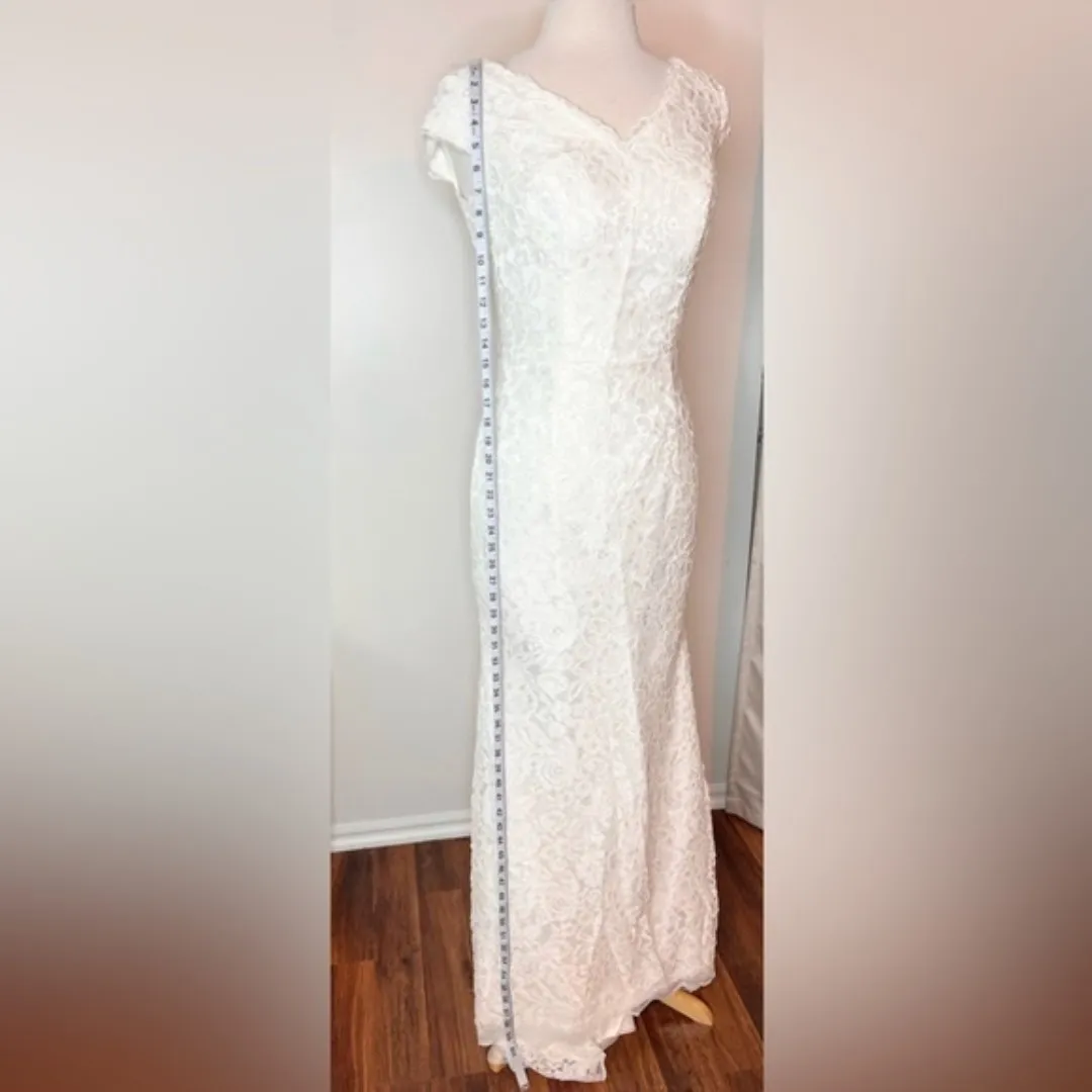Wedding dress Gown withy buttons Mermaid luxury V short sleeves white Size 10. Size M - Image 7