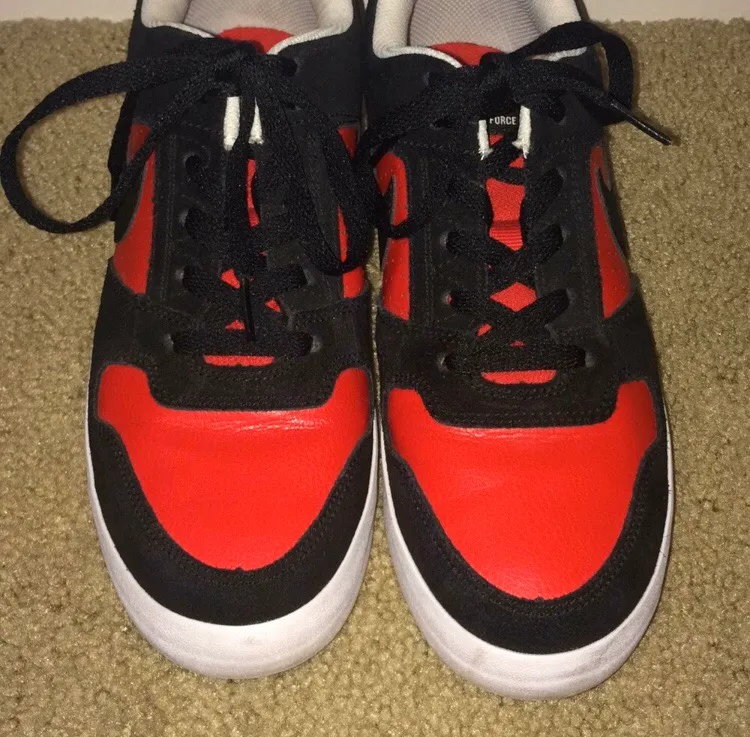 Nike SB Sneakers - Image 5