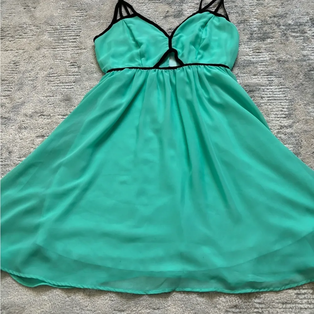 Mini Mint Green with Black Trim Baby Doll Dress Size S - Image 11