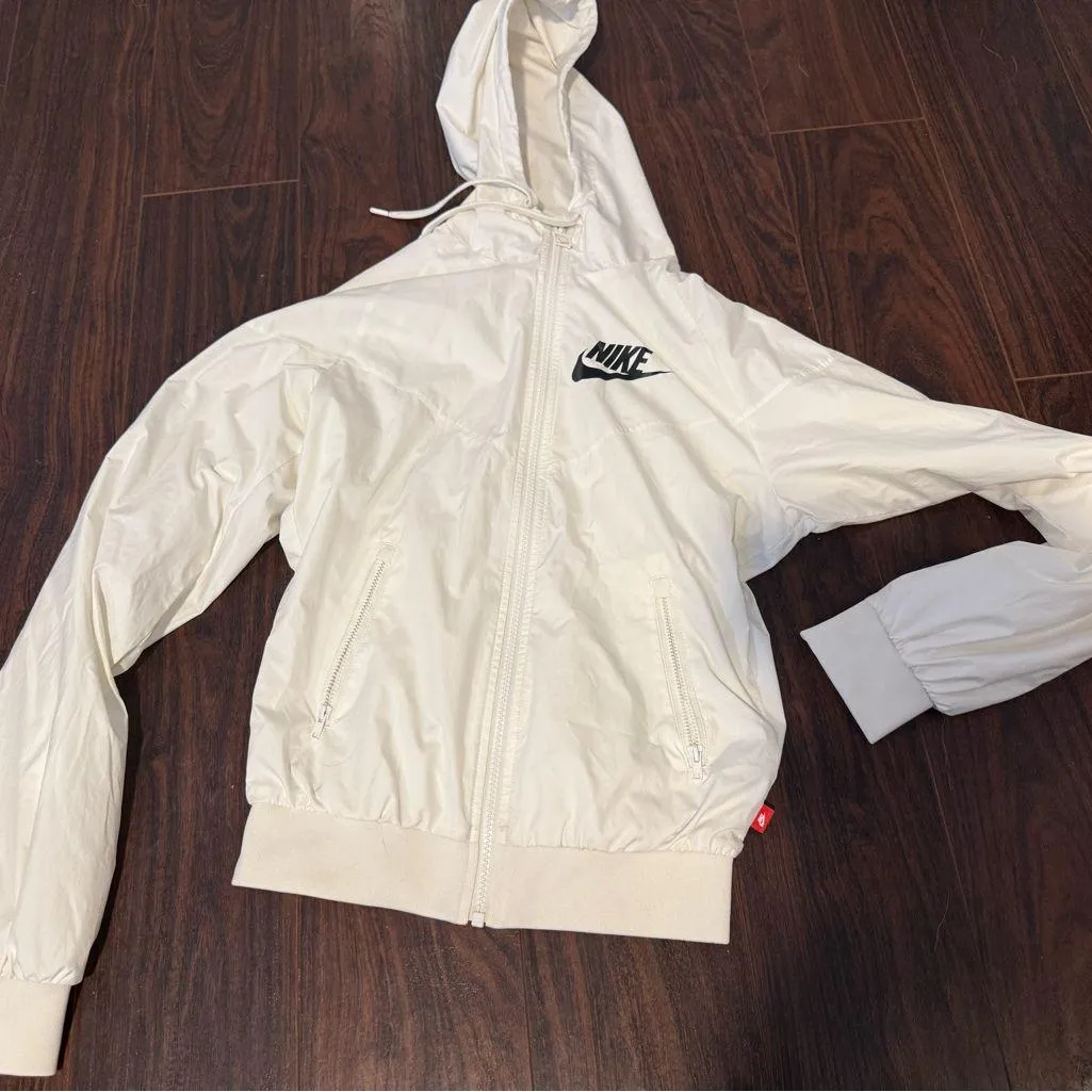 Nike Women's white windbreaker Bomber Jacket size XS - Image 7