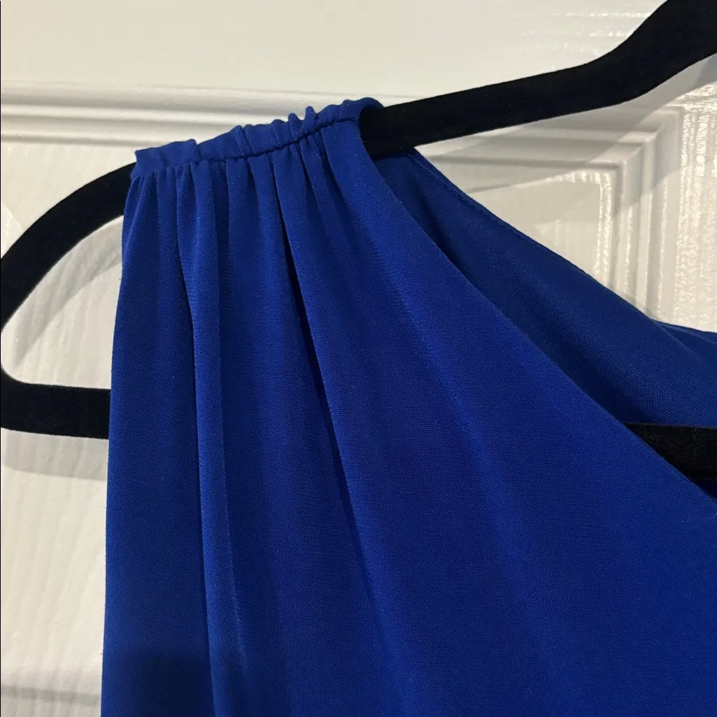 Size 6 ivanka trump royal blue mini dress with gold shoulder detail - Image 4