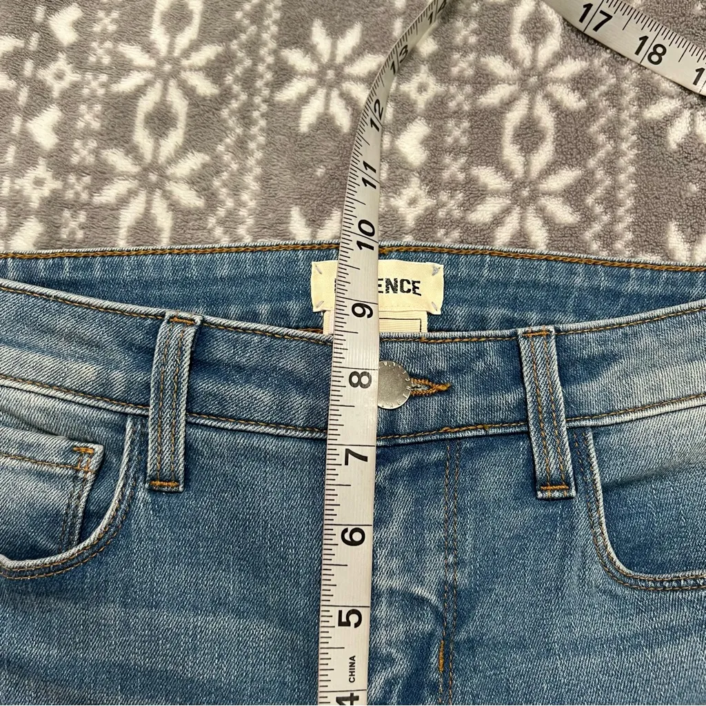 New L'agence Margot Skinny Light‎ Wash Ripped Knee Size 25 - Image 8