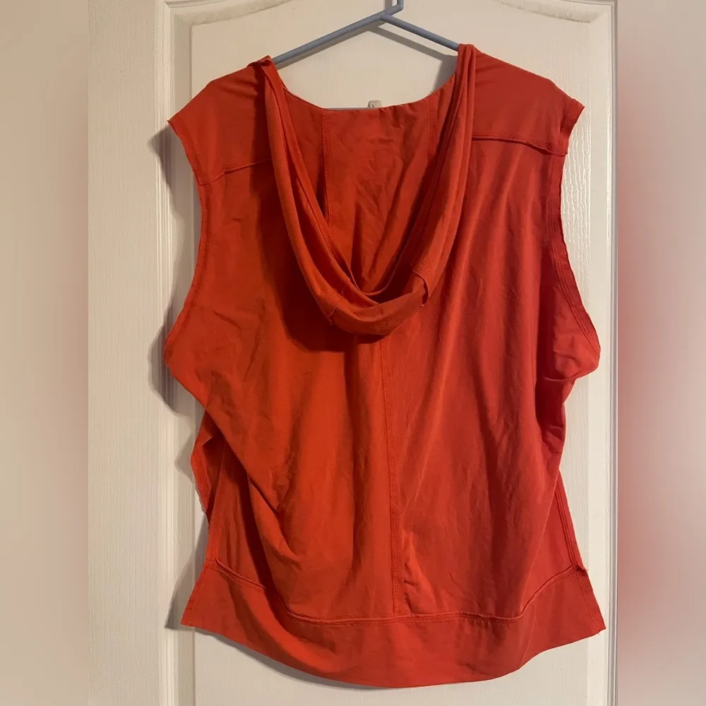 Free People FP Movement Orange Asymmetrical Sleeveless Hooded Muscle Tee XS - Image 2