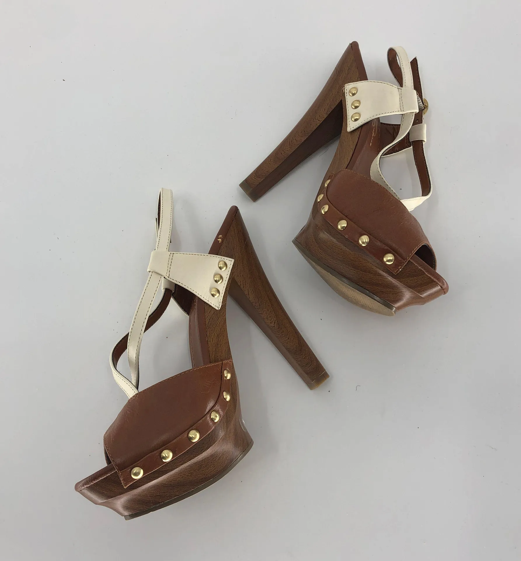 Laisha Platform Sandal - Image 5