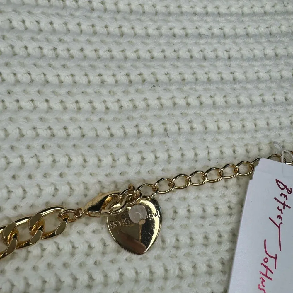 Betsy Johnson Big Jolly Ginger Bread Man Rhinestone Christmas Holiday Necklace. - Image 5