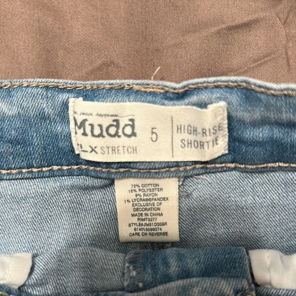 Mudd Distressed Light Blue Jean Shorts with Lace Trim - Image 3