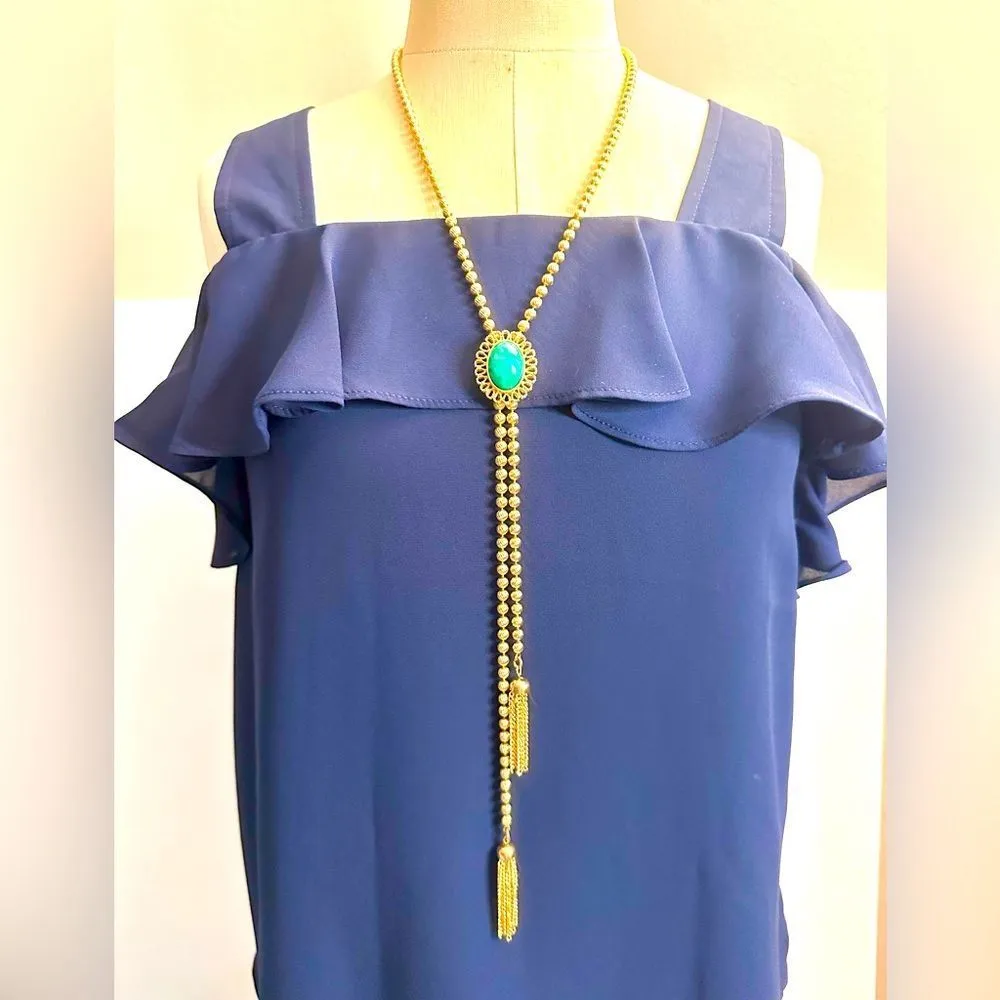 EUC Avon BOLO Adjustable with Tassle Necklace Gold - Image 2