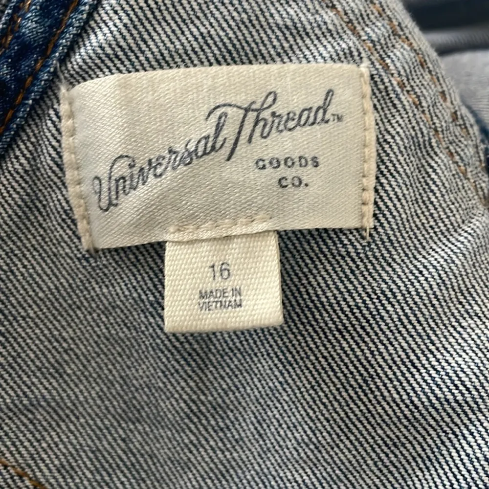 Universal Threads Universal Thread Blue Denim Overalls - Image 4