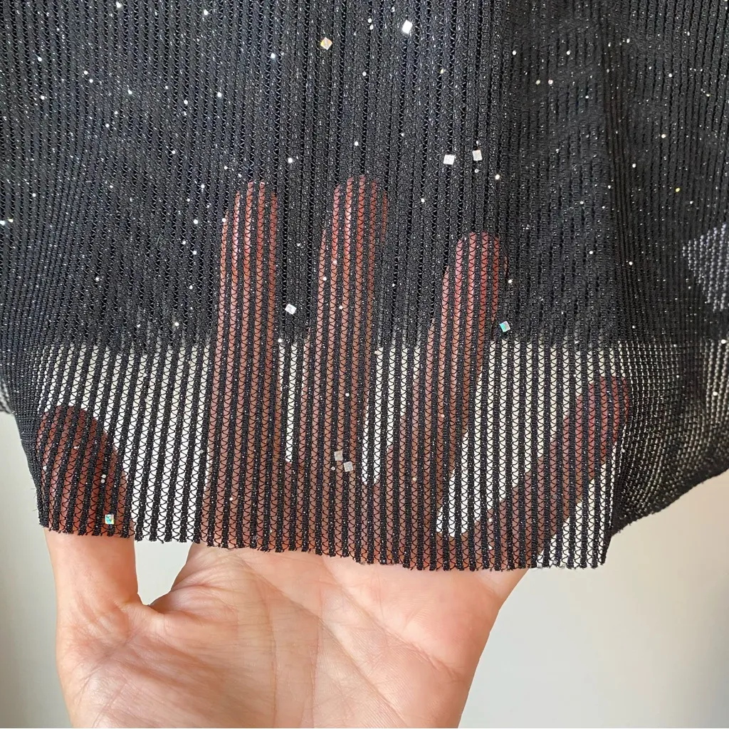 Edikted Marly Sheer Shimmer‎ Top Black XL - Image 6