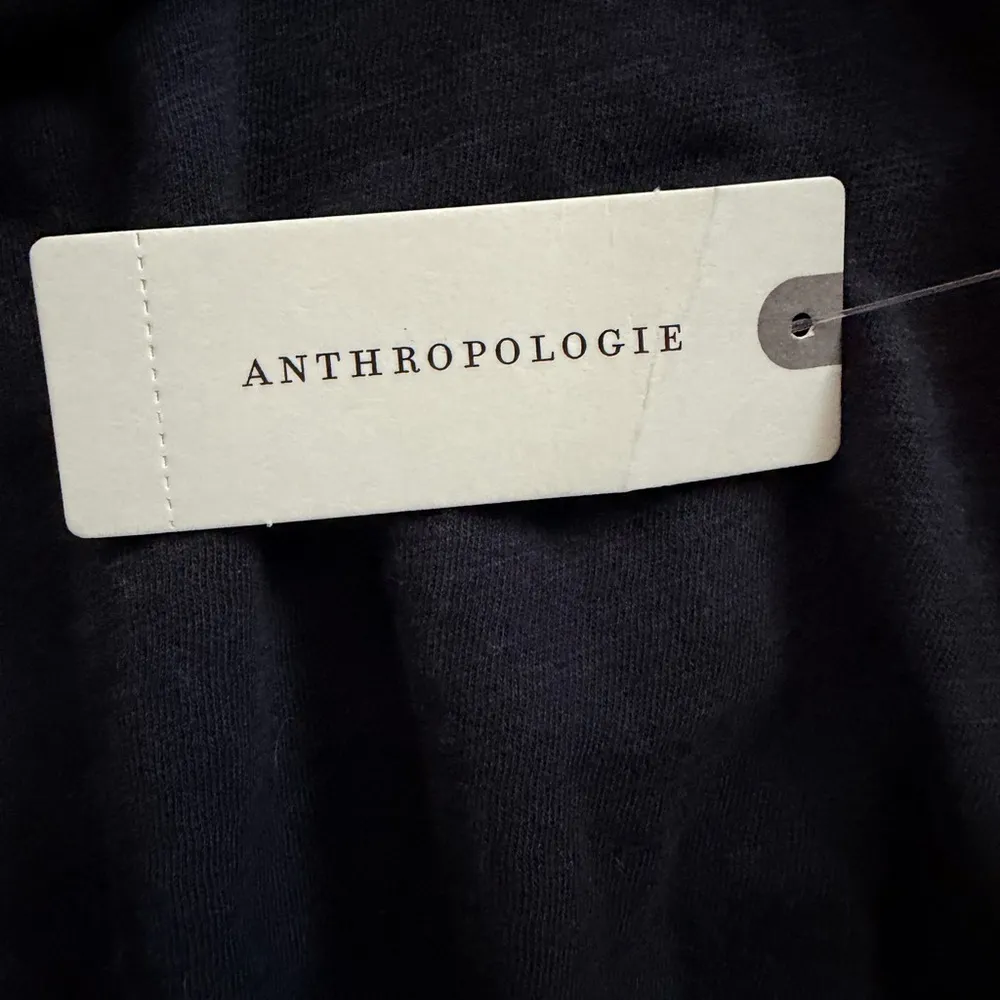 NWT Pilcro by Anthropologie Long-Sleeve Black Twist Tee
Size: Medium - Image 7