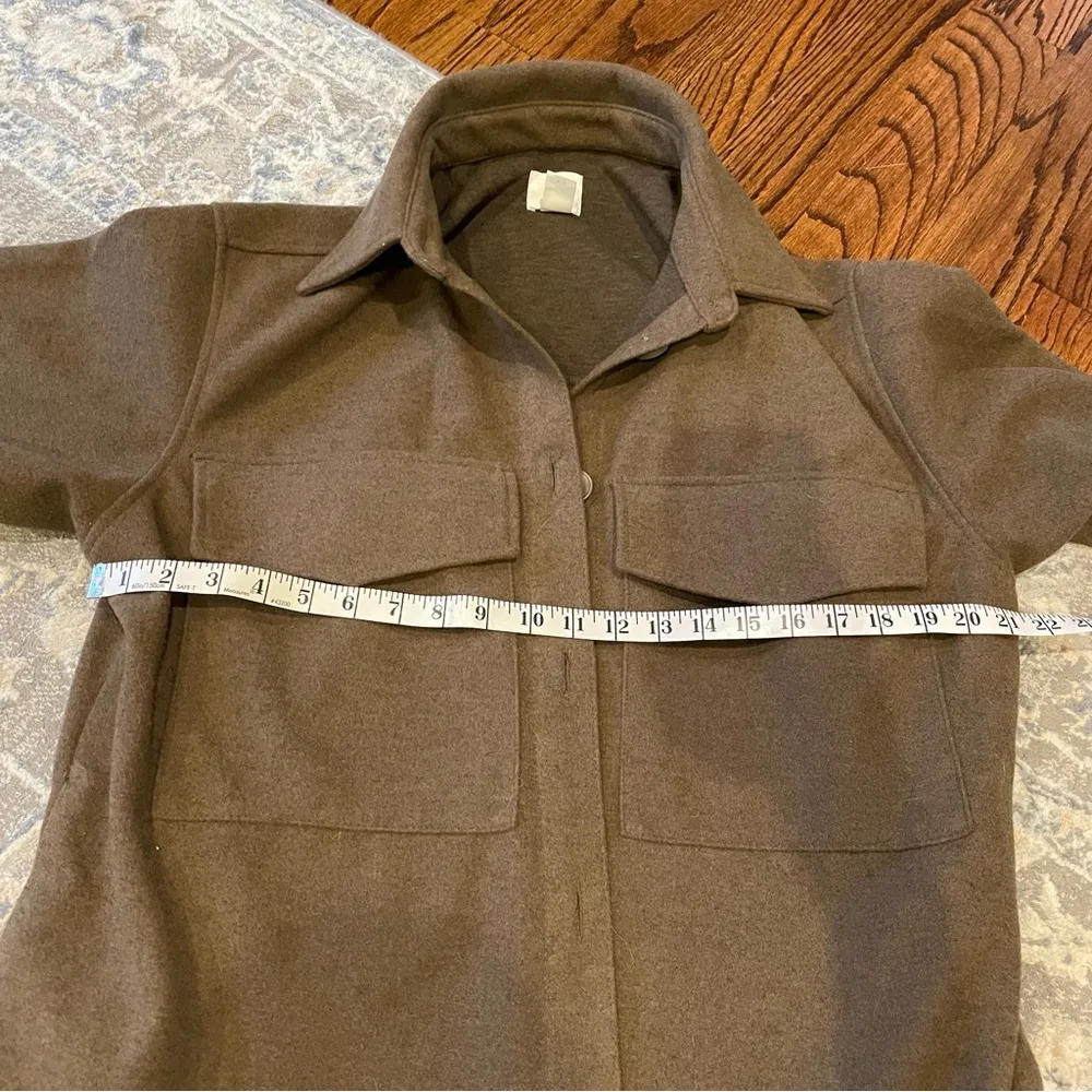 H&M Brown Lightweight Winter Shirt Jacket with Collared Design - Image 2