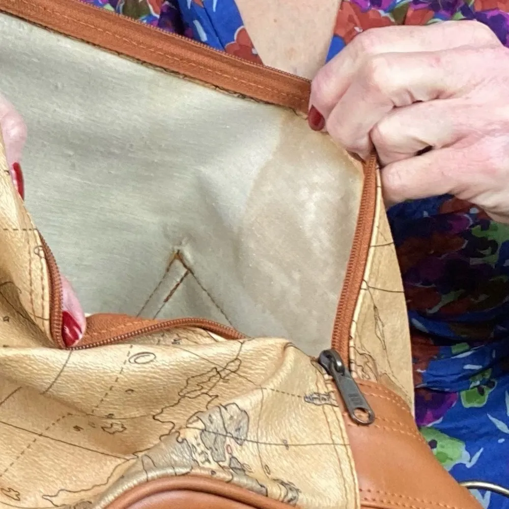 Europac global design vintage sturdy Lg backpack - Image 12