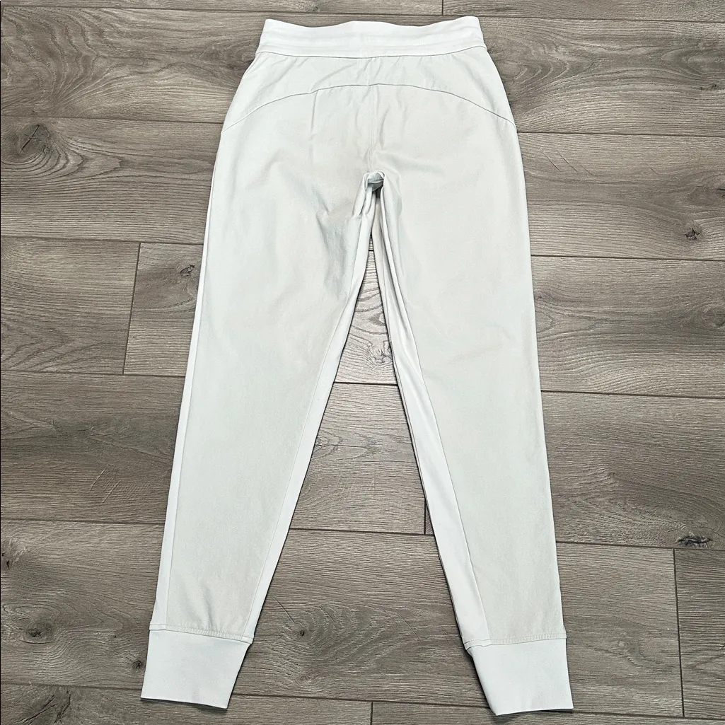 Athleta Headlands Hybrid Trek Jogger Mid Rise Hiking Casual Pants Tan Size 0 - Image 5