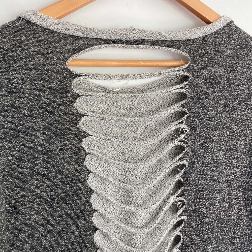 Black Bead | Stitched Skull Sweatshirt sz Small - Image 5