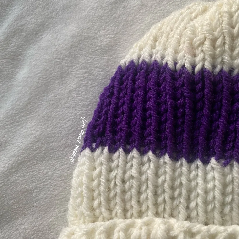 purple and cream ribbed striped knit beanie hat - Image 3