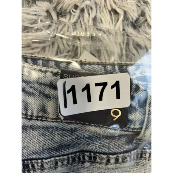 Indigo Rein Button Fly Distressed Acid Wash Jean Shorts Size‎ 9 Mid Rise Raw Hem - Image 8