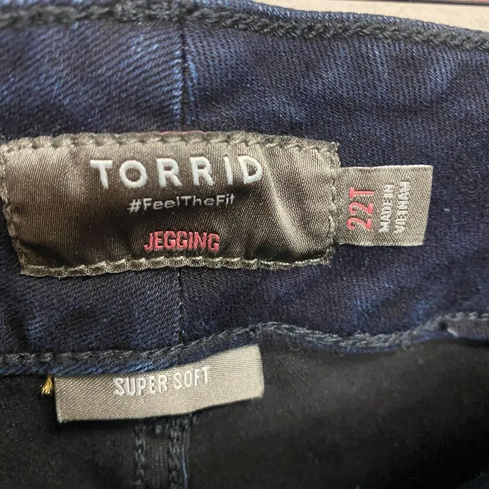 Torrid Jegging Super Soft Crop Stretch Jeans Women's Plus Size 22T - Image 3