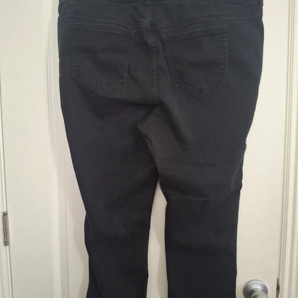 Torrid Sz 20 Women's Black Crop Jegging - Image 13