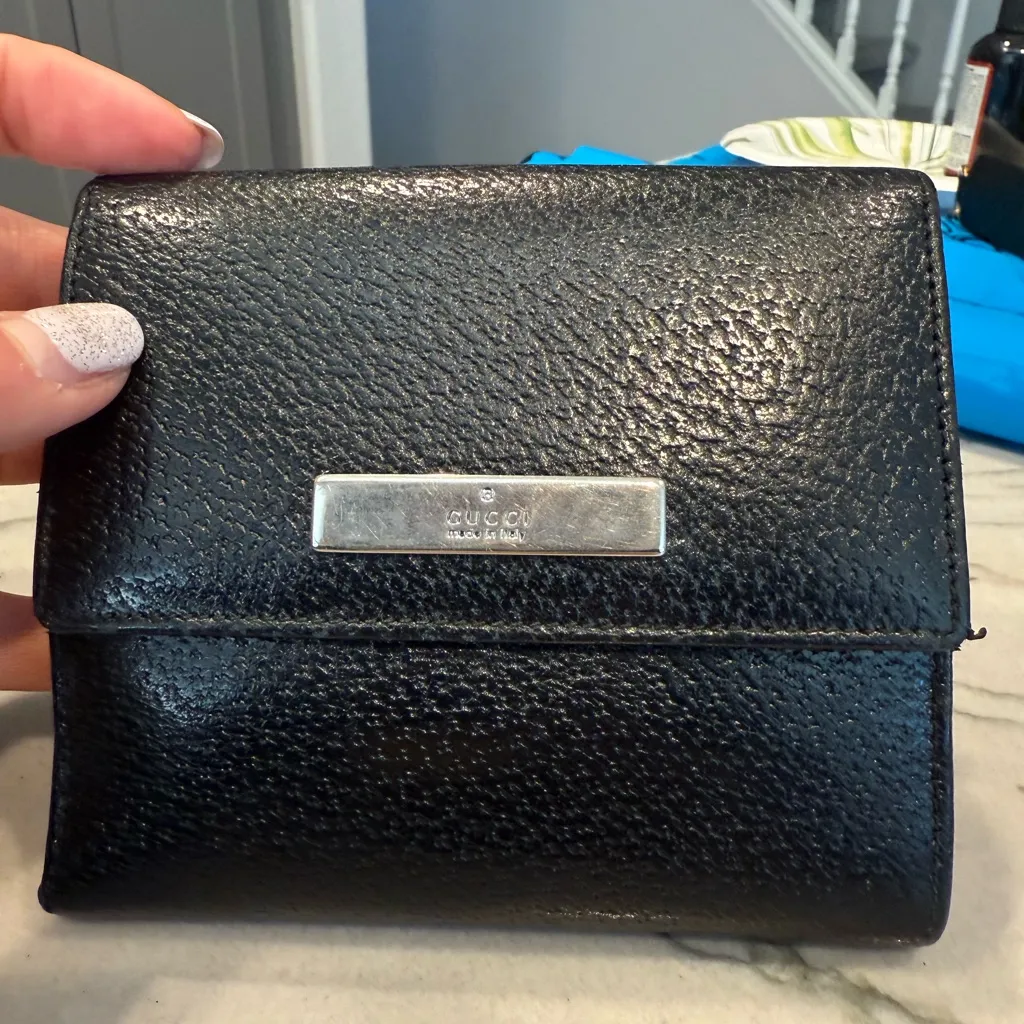 Gucci Black Compact Bifold Leather Wallet Silver Hardware - Image 2