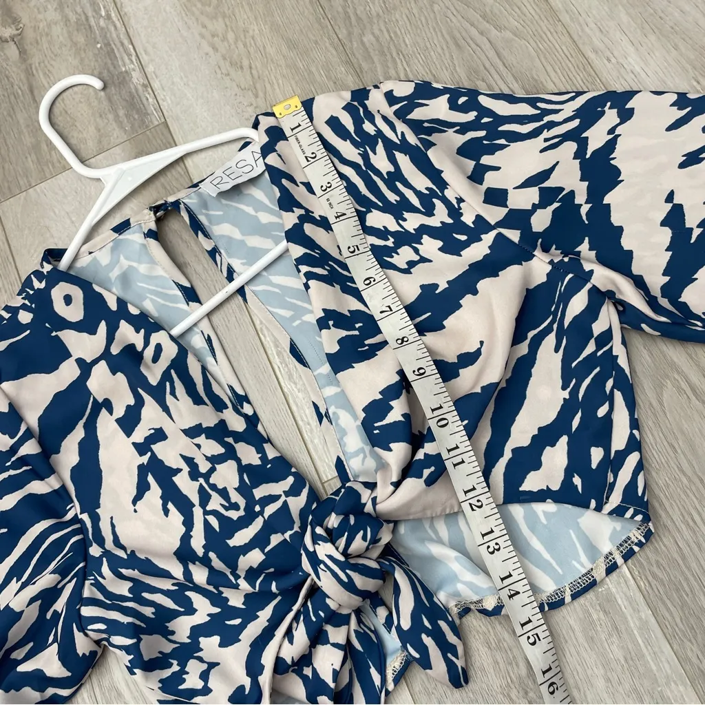 RESA Tie Blouse animal print crop womens Blue (small) going out contemporary - Image 6