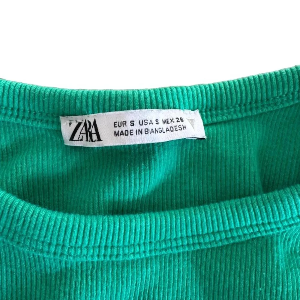 ✰bright green zara tank top✰ - Image 3