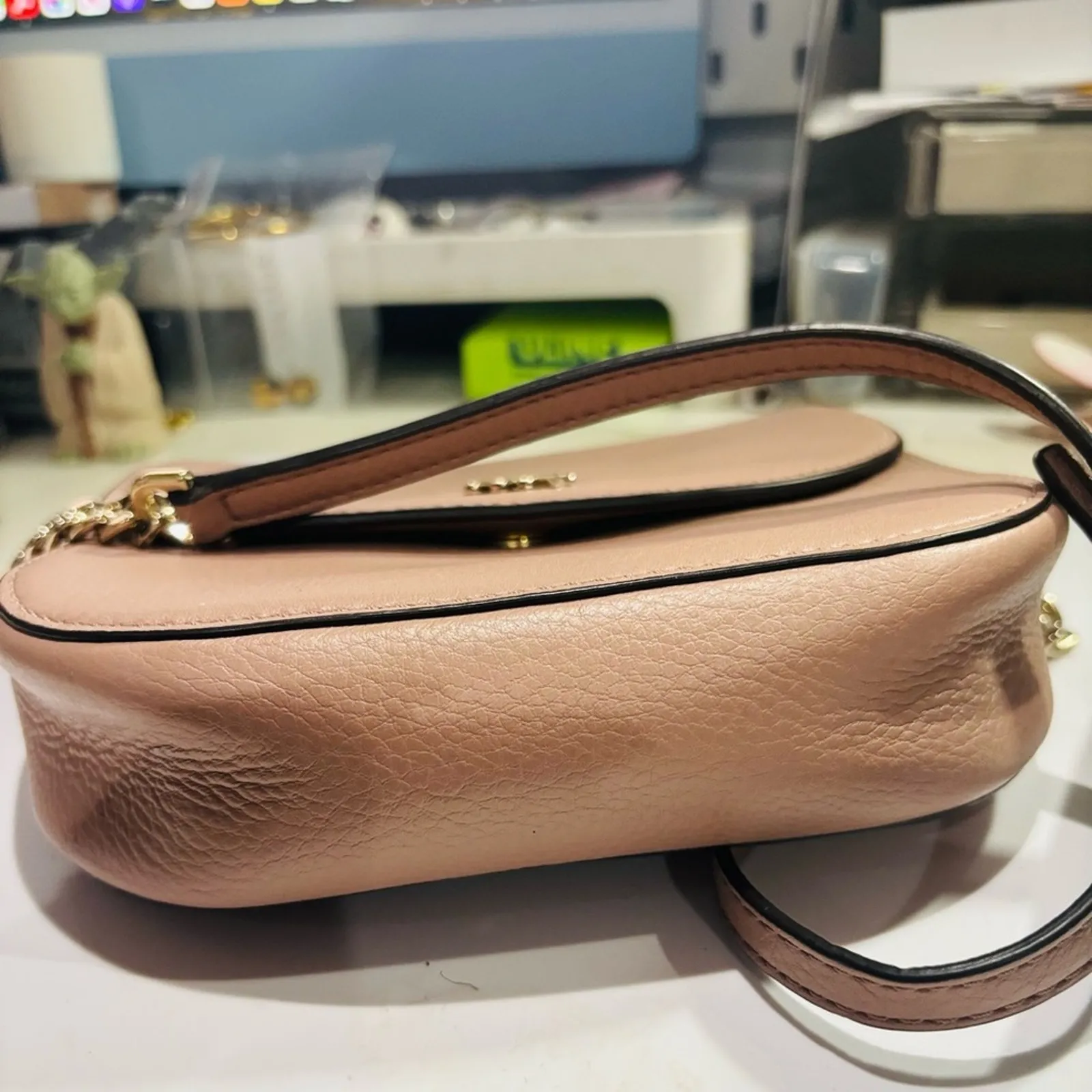 MICHAEL KORS Women's Mott Pale Pink Leather Half-Dome Crossbody Bag - Image 7