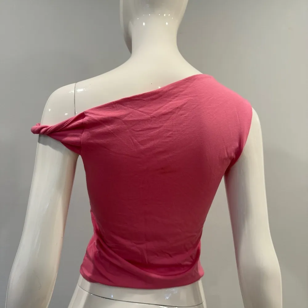A&F Asymmetric Twist Top in Pink - Image 6