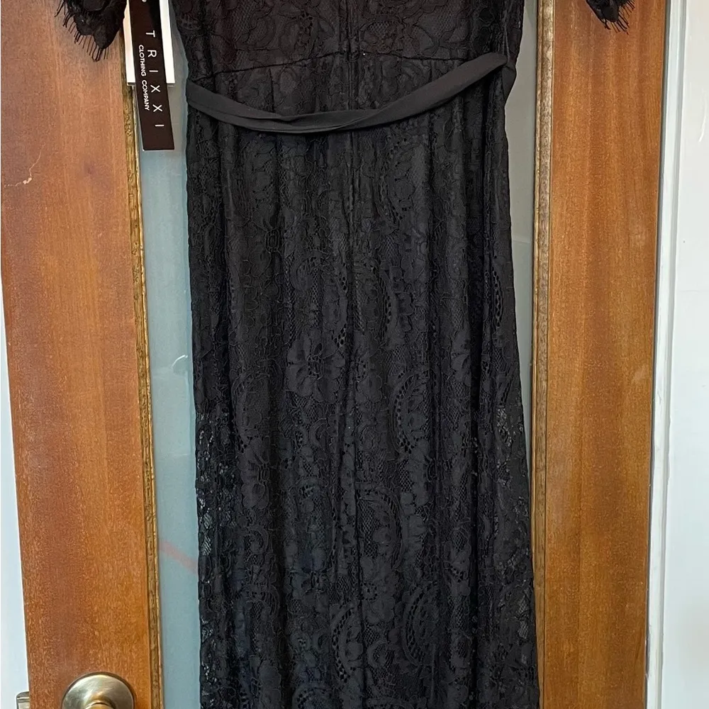 Trixxi Black Lace Scallopped Edge Sheer Jumpsuit NWT Built-in shorts - Image 7