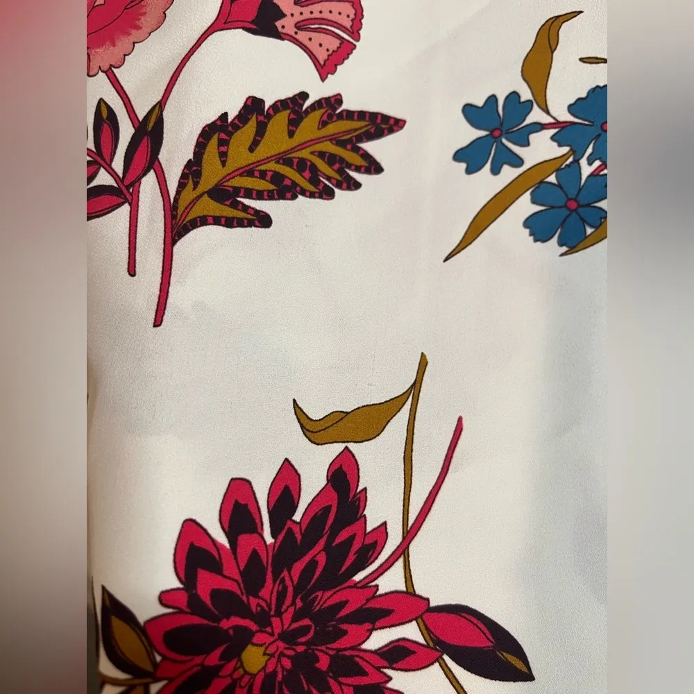 Ann Taylor LOFT  Top White Floral Print Blouse Keyhole Bell Sleeve Pink Red Med - Image 12