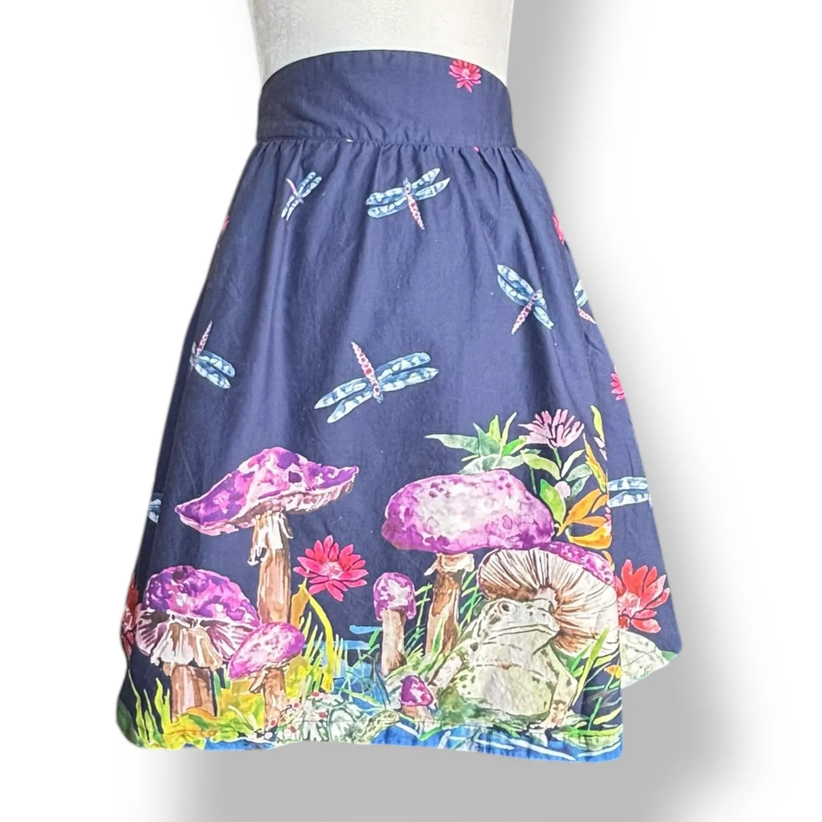 ModCloth Skirt Frogs Mushrooms Dragonflies  Animal Print A-line Size Small Navy - Image 2
