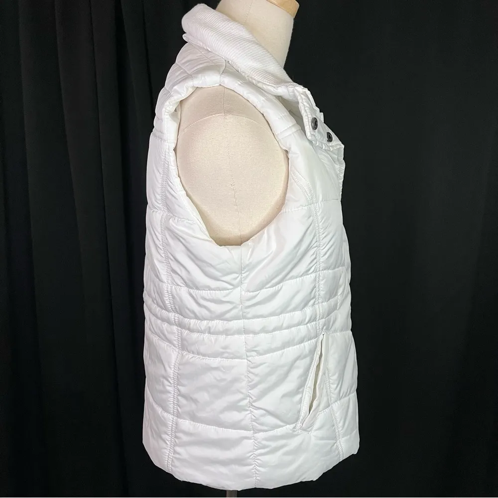 NEW YORK & COMPANY NY&C Solid White Puffer Zip Up Vest Small - Image 8