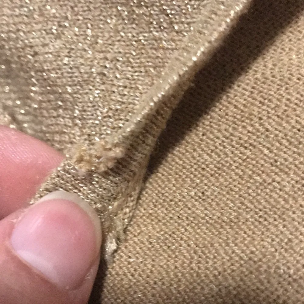 Michael Kors gold blouse with gold buttons on the side of the sleeve Sz P/M - Image 7