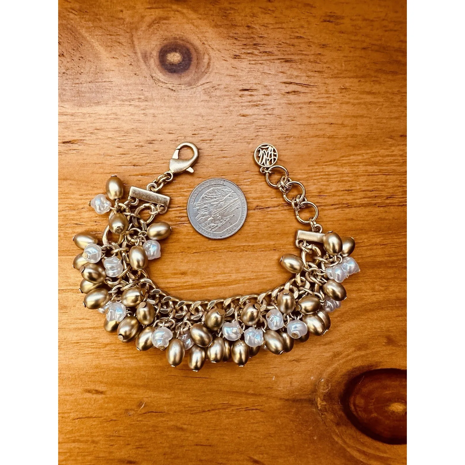 Lilly Pulitzer Bracelet Gold Metallic Tone With Faux Pearl &‎ Gold Tone Beads - Image 5