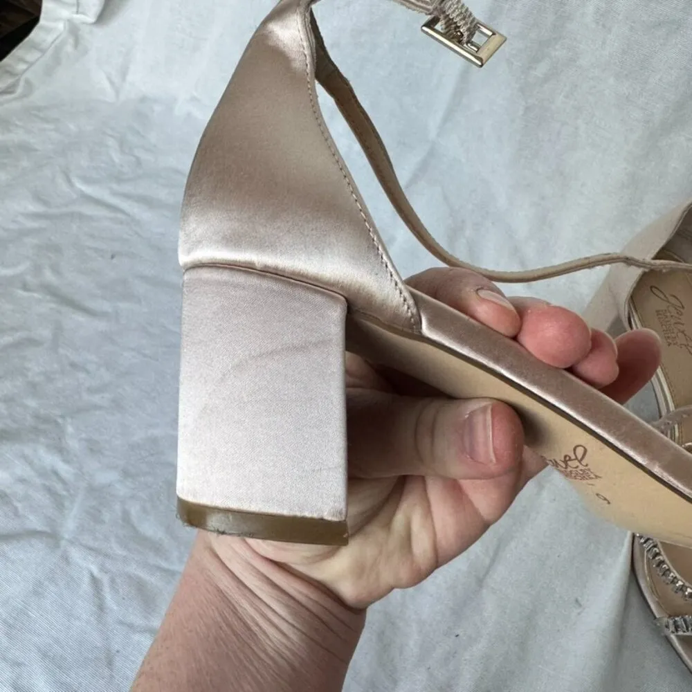 Badgley Mischka Jewel Joanne Embellished‎ Block Heel Sandal Champagne Cream 9 Tan - Image 7