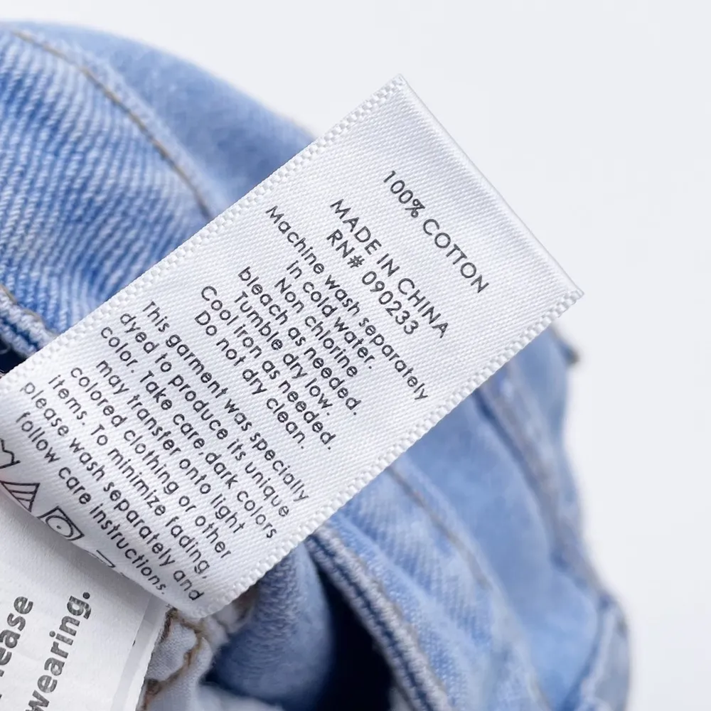 PacSun Mom Shorts Medium Wash Blue Denim Cuffed High Waisted Jean Short Size 25 - Image 6